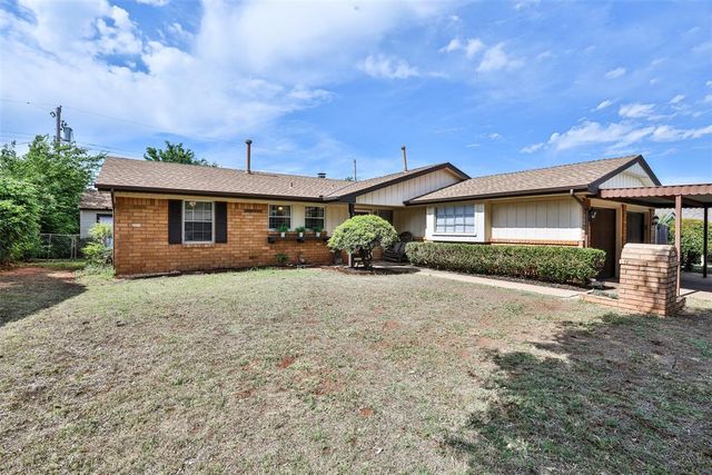 5716 NW 65th Street, Warr Acres, OK 73132