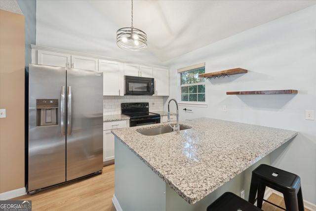 7206 Garfield Street, Savannah, GA 31406