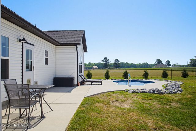 139 Annette Lane, Beulaville, NC 28518