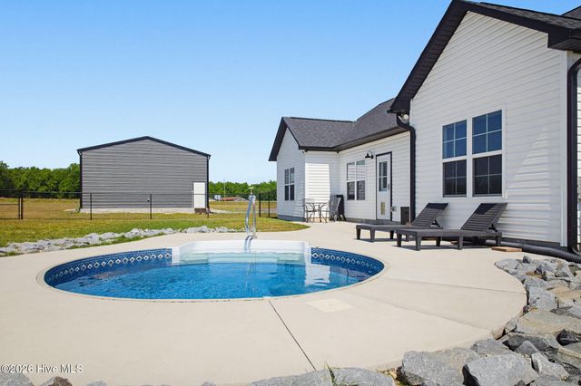 139 Annette Lane, Beulaville, NC 28518