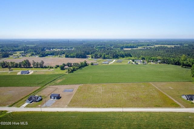 139 Annette Lane, Beulaville, NC 28518