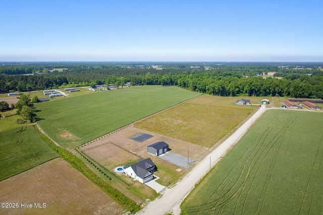 139 Annette Lane, Beulaville, NC 28518