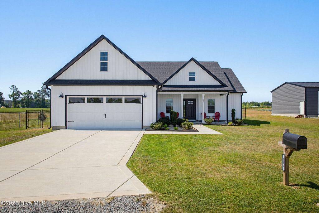 139 Annette Lane, Beulaville, NC 28518