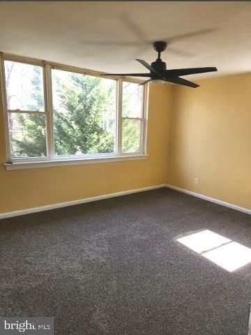 329 BURNS ST SE, Washington, DC 20019