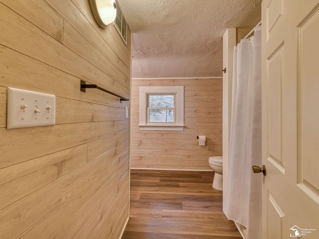 518 Eastchester Street, Monroe, MI 48161