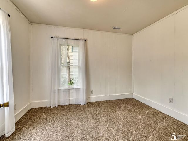 518 Eastchester Street, Monroe, MI 48161