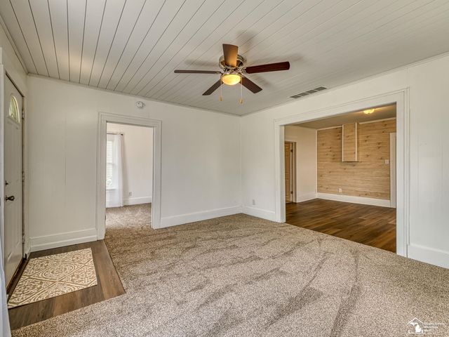 518 Eastchester Street, Monroe, MI 48161