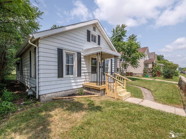 518 Eastchester Street, Monroe, MI 48161