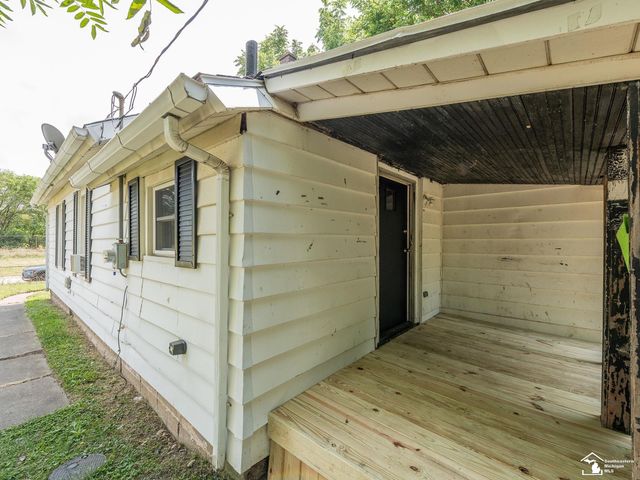 518 Eastchester Street, Monroe, MI 48161