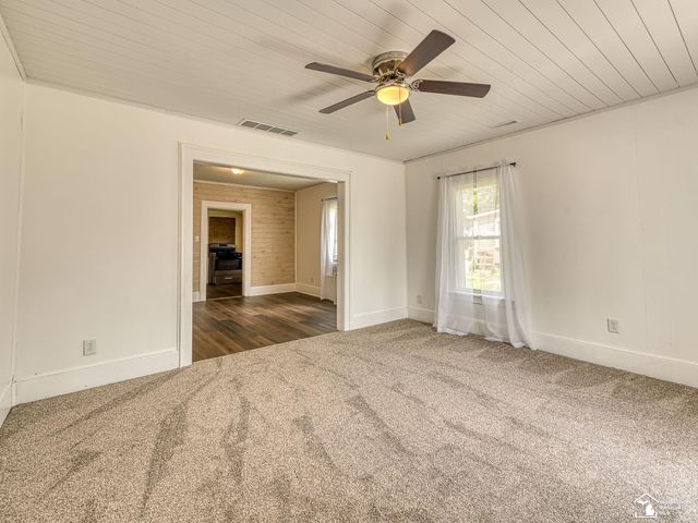 518 Eastchester Street, Monroe, MI 48161