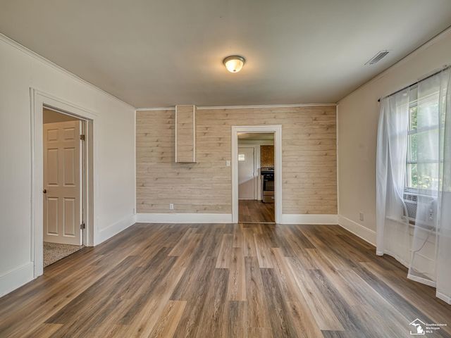 518 Eastchester Street, Monroe, MI 48161
