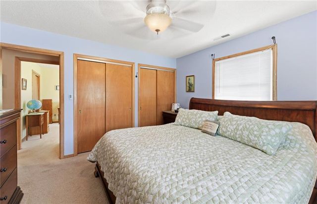 4305 Shrine Park Road, Leavenworth, KS 66048