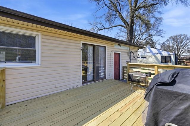 4305 Shrine Park Road, Leavenworth, KS 66048