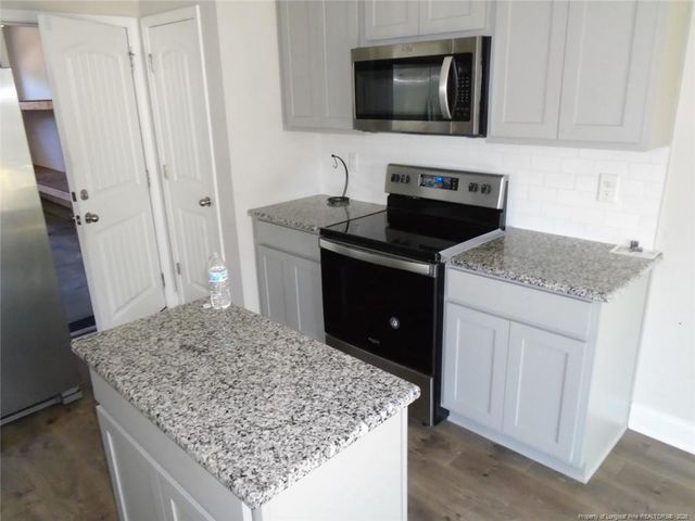 2240 Mannington Drive, Fayetteville, NC 28306