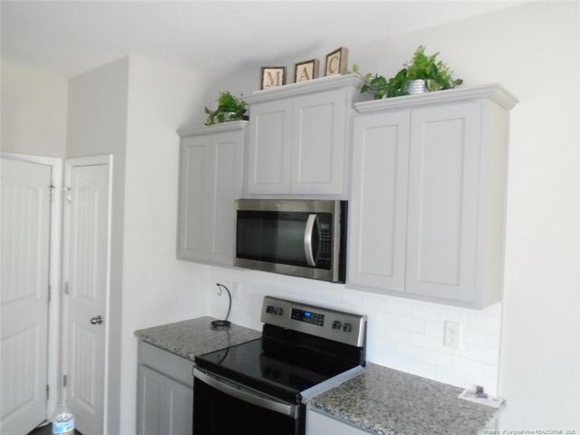 2240 Mannington Drive, Fayetteville, NC 28306
