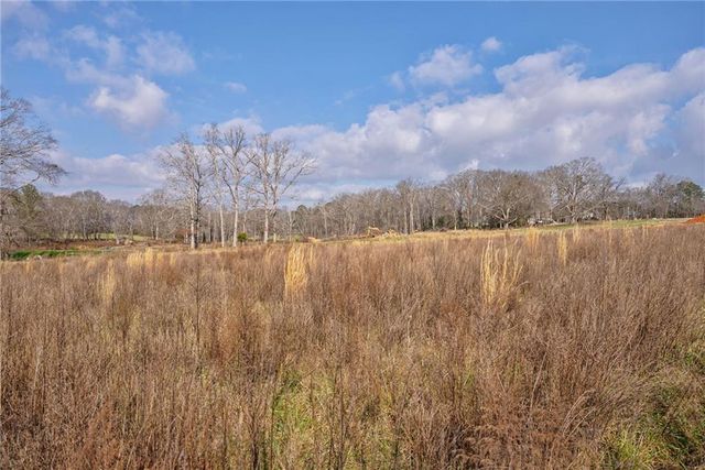 2528 Malcom Estates Drive, Bogart, GA 30622