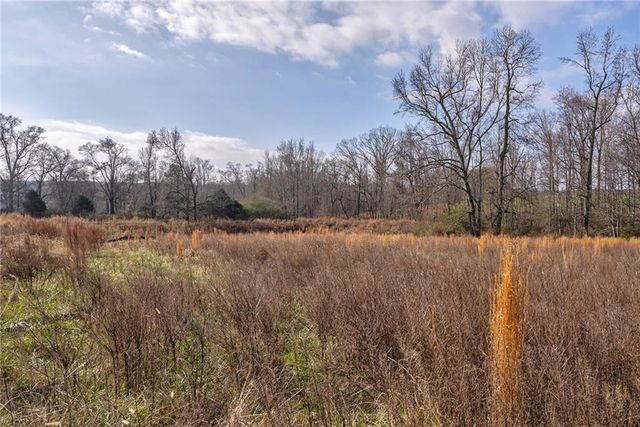 2528 Malcom Estates Drive, Bogart, GA 30622