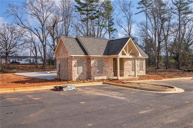 2528 Malcom Estates Drive, Bogart, GA 30622