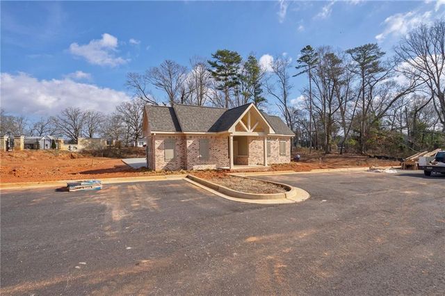 2528 Malcom Estates Drive, Bogart, GA 30622