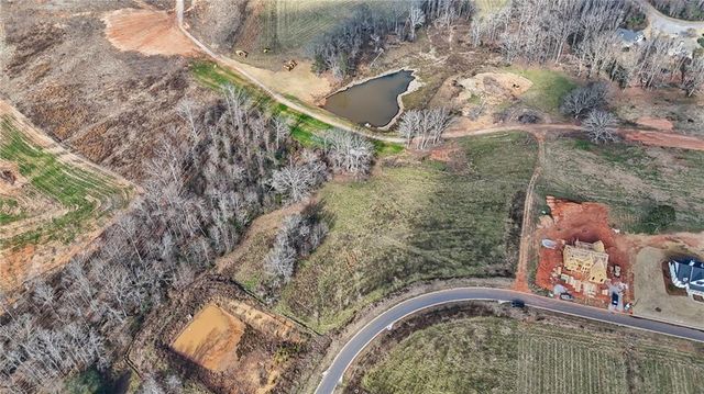 2528 Malcom Estates Drive, Bogart, GA 30622