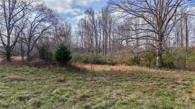 2528 Malcom Estates Drive, Bogart, GA 30622