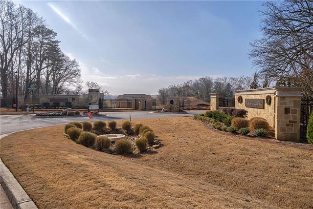 2528 Malcom Estates Drive, Bogart, GA 30622