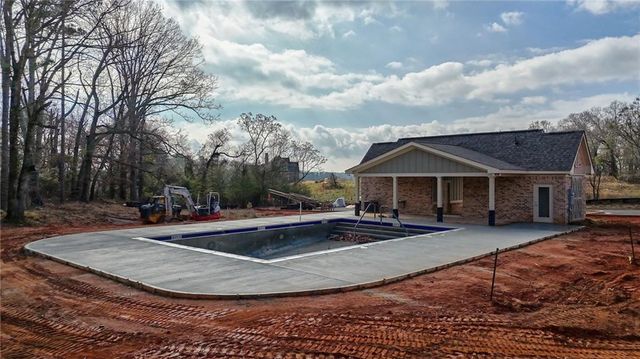 2528 Malcom Estates Drive, Bogart, GA 30622