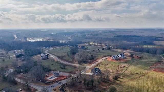 2528 Malcom Estates Drive, Bogart, GA 30622