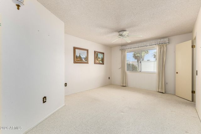 17402 N HORSESHOE Lane, Sun City, AZ 85373