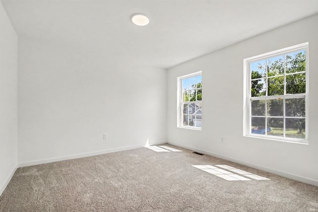 51633 Prescott Avenue, South Bend, IN 46637