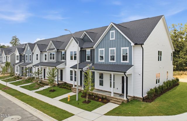 831 Weavers Abbey Place, Knightdale, NC 27545