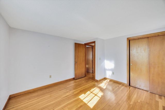 360 Airline Road, East Dennis, MA 02641