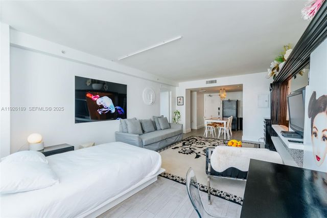 1100 West Ave 1004, Miami Beach, FL 33139