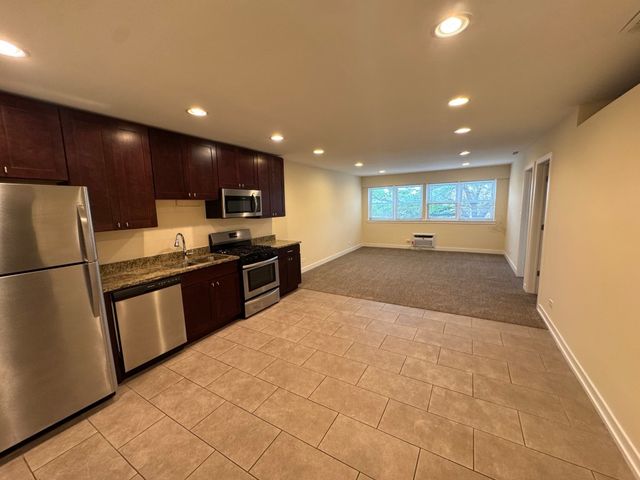 2808 N Major Avenue 2, Chicago, IL 60639
