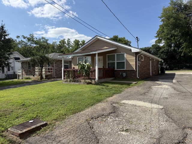 221 Duling Ave, Madison, TN 37115