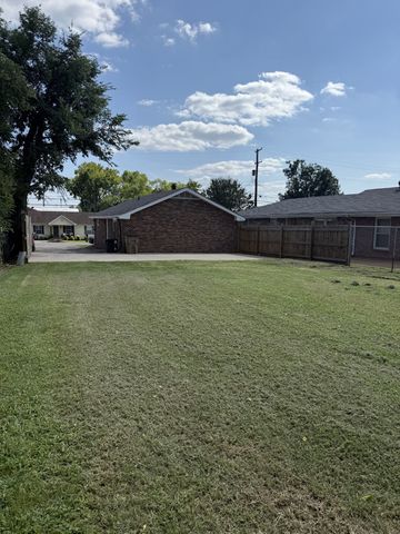 221 Duling Ave, Madison, TN 37115
