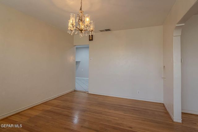 2610 FRANKFORT Avenue, El Paso, TX 79930