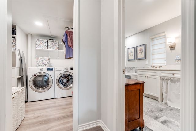 6306 Bandera Avenue B, Dallas, TX 75225