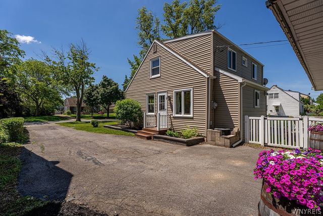 306 Northwood Drive, Tonawanda, NY 14223