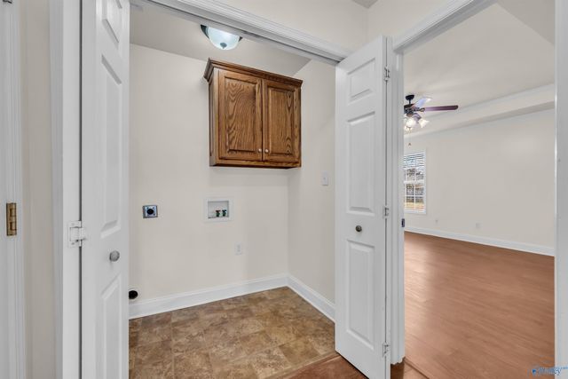 15 Willow Place, Decatur, AL 35603