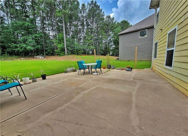 10962 Southwood Drive, Hampton, GA 30228