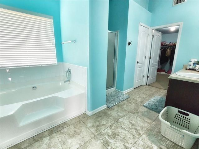 10962 Southwood Drive, Hampton, GA 30228