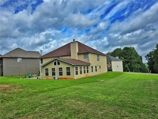 10962 Southwood Drive, Hampton, GA 30228