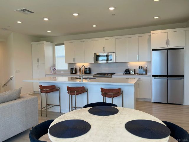 3051 Marquee Way, San Diego, CA 92108