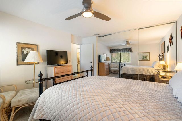 6000 Montecito Drive 4, Palm Springs, CA 92264