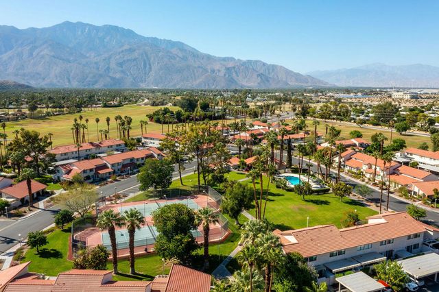 6000 Montecito Drive 4, Palm Springs, CA 92264