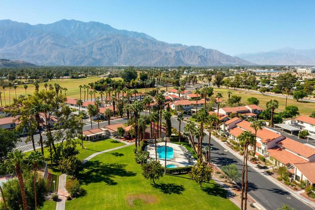 6000 Montecito Drive 4, Palm Springs, CA 92264