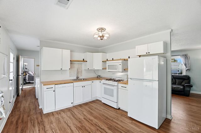 10044 Crusader Drive, Colerain Twp, OH 45251