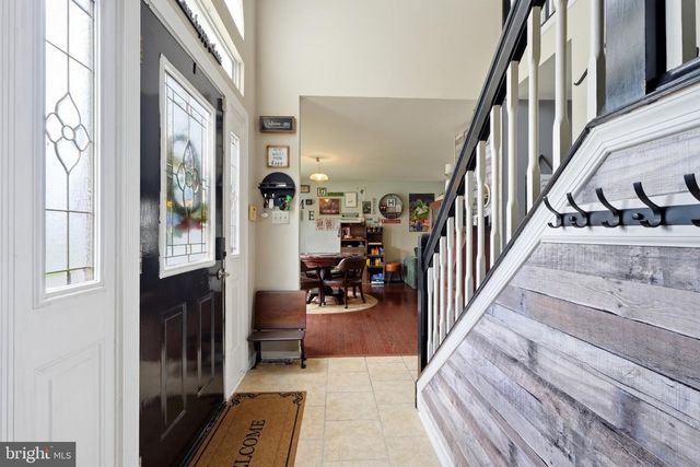 68 JENNIFER LN, Burlington, NJ 08016
