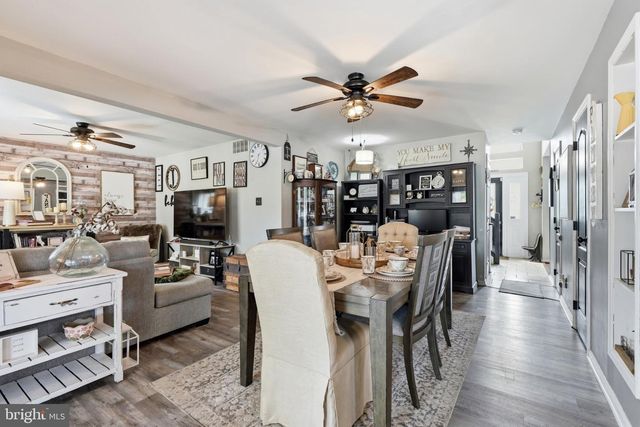 68 JENNIFER LN, Burlington, NJ 08016